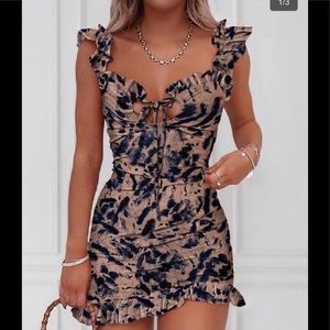 Keyhole Tie-Dye Mini